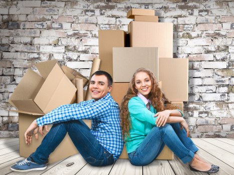 Sturdy moving boxes and protective supplies for a Finchley relocation