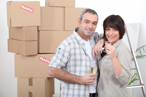Residential moving truck support in Finchley North London